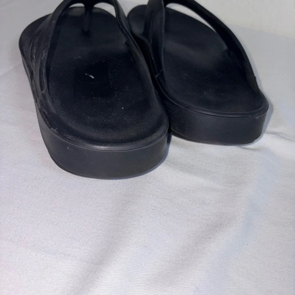 OOFOS OOriginal Recovery Sandals Mens Black Good Arch Support Thong Flip Flops